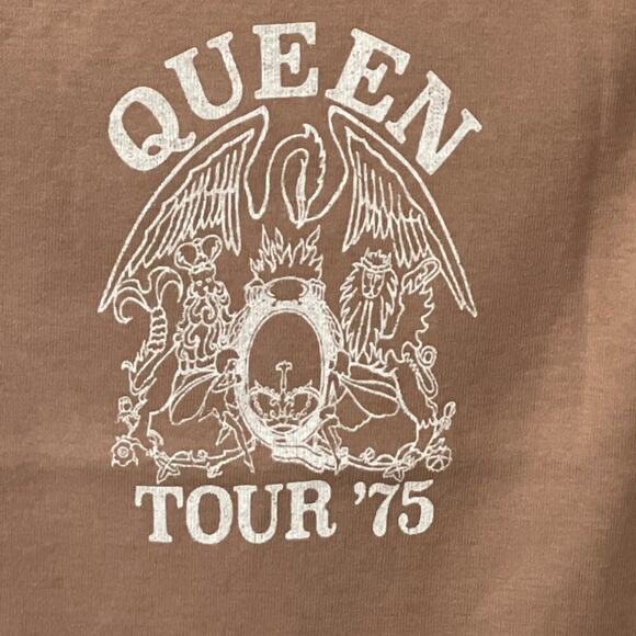 Daydreamer · Small · Queen 75 Tour · Rock-N-Roll Graphic Tank · Cotton · Taupe - Picture 3 of 8